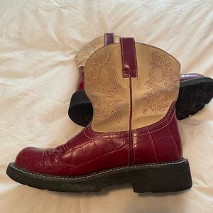 Ariat“Fat Baby” Red and Cream Western Boots Size 9.5B